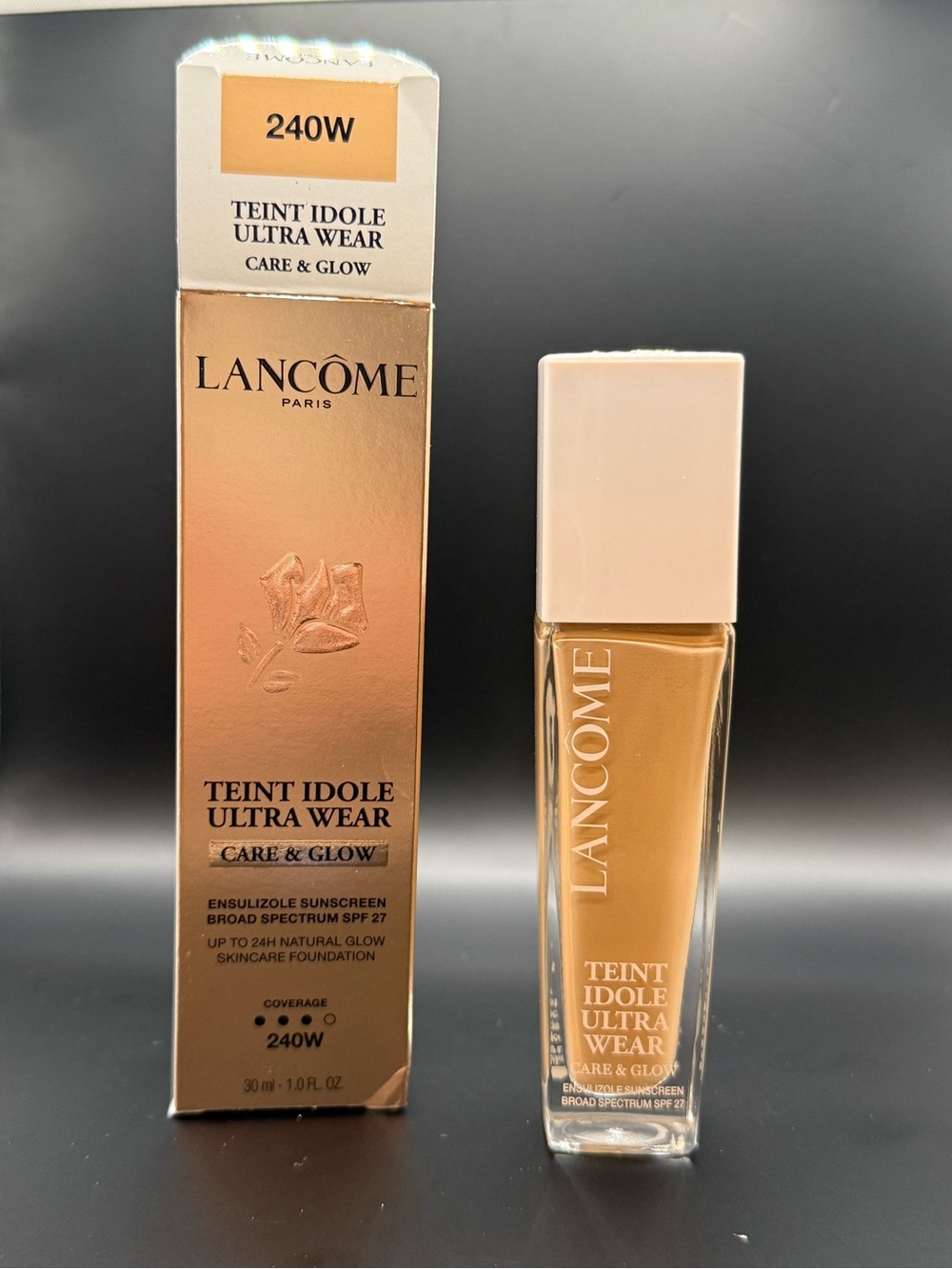 Teint Idole Ultra Wear Care & Glow Foundation - 240W (BRAND NEW)